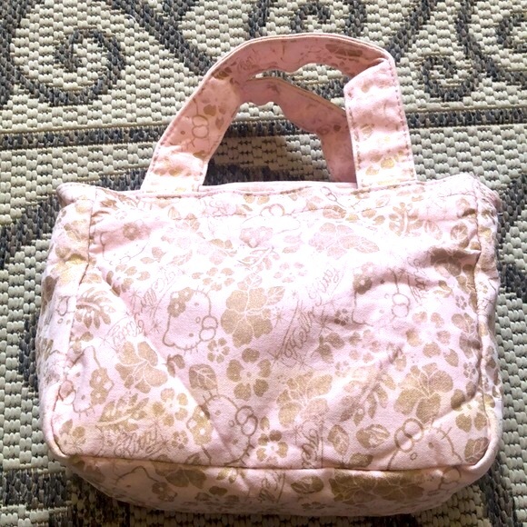 Hello Kitty Pink & Gold Lunch Bag - Picture 4 of 14